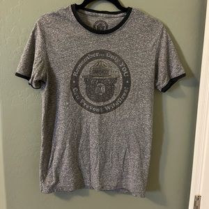 🌟 Lucky Brand Smokey the Bear Grey T-Shirt Size Small